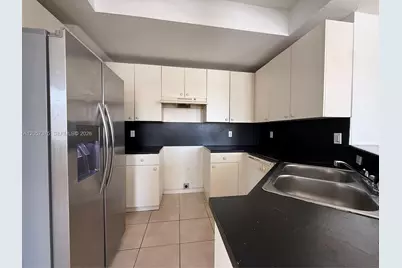 10852 SW 240th St, Homestead, FL 33032 - Photo 9