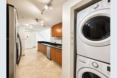 3000 NE 188th St #PH 709, Aventura, FL 33180 - Photo 13