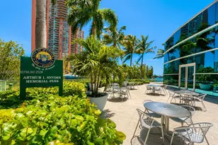 3000 NE 188th St, Aventura, FL 33180 - Photo 31
