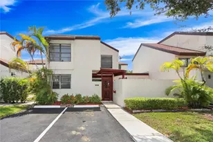443 NW 97th Pl, Miami, FL 33172 - Photo 1