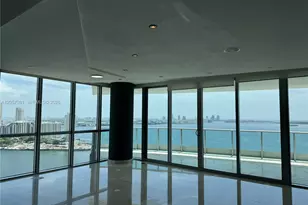 1331 Brickell Bay Dr, Miami, FL 33131 - Photo 1