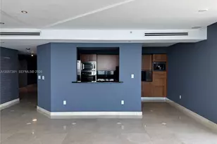 1331 Brickell Bay Dr, Miami, FL 33131 - Photo 11