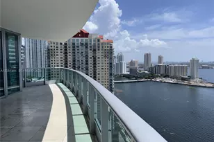 1331 Brickell Bay Dr, Miami, FL 33131 - Photo 5