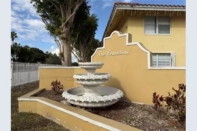 15635 SW 74 Cir #5, Miami, FL 33193 - Photo 1