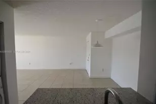 15201 SW 80th St, Miami, FL 33193 - Photo 13