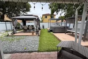 2021 SE 15th St, Homestead, FL 33035 - Photo 25
