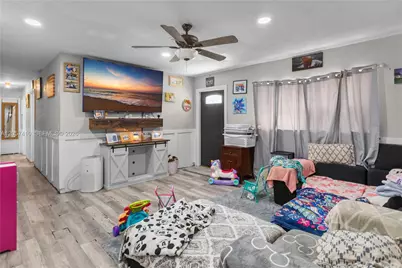 4971 SW 5th St, Margate, FL 33068 - Photo 7