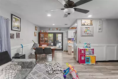 4971 SW 5th St, Margate, FL 33068 - Photo 9