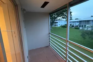 125 Canterbury E, West Palm Beach, FL 33417 - Photo 13