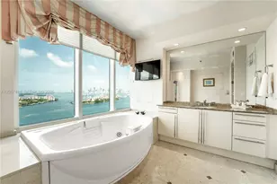 1000 S Pointe Dr, Miami Beach, FL 33139 - Photo 19