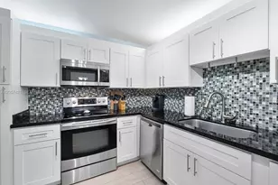531 N Ocean Blvd, Pompano Beach, FL 33062 - Photo 9