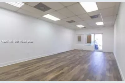 650 E 9th St, Hialeah, FL 33010 - Photo 5