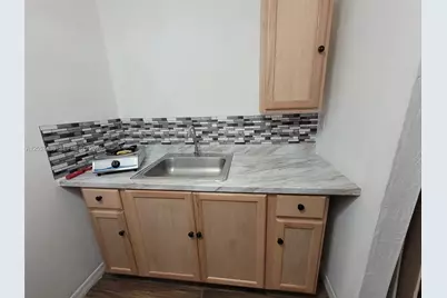 1695 NW 3rd Ave #0, Homestead, FL 33030 - Photo 9