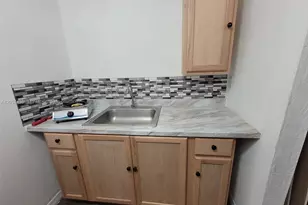 1695 NW 3rd Ave, Homestead, FL 33030 - Photo 9
