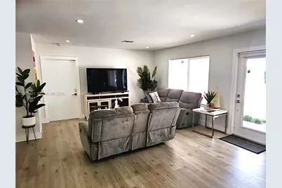 1430 NE 53rd Ct, Fort Lauderdale, FL 33334 - Photo 7