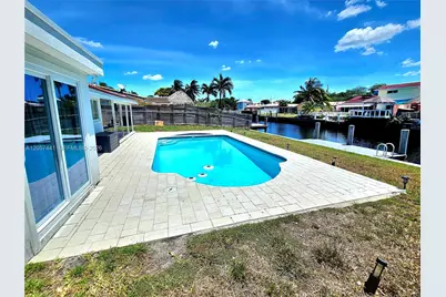 1430 NE 53rd Ct, Fort Lauderdale, FL 33334 - Photo 31
