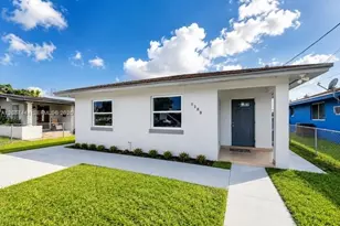 2288 W 4th Ct, Hialeah, FL 33010 - Photo 1