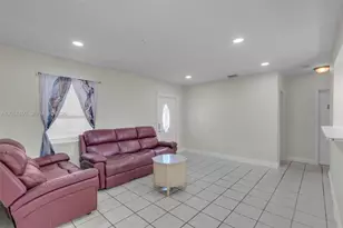 1207 Chateau Park Dr, Fort Lauderdale, FL 33311 - Photo 5
