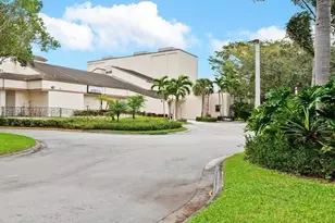 3895 N Carambola Cir N, Coconut Creek, FL 33066 - Photo 37