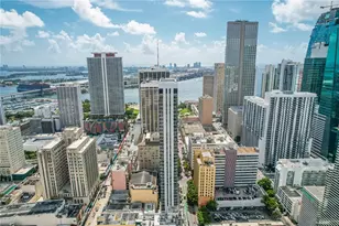 151 SE 1st St, Miami, FL 33131 - Photo 25