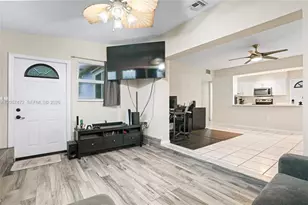 44 NW 19th St, Homestead, FL 33030 - Photo 11