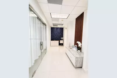 [Address not provided], Miami, FL 33130 - Photo 5