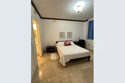 1060 E Brickell Av #3001, Miami, FL 33131 - Photo 5