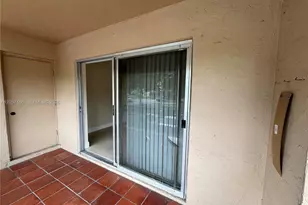 11243 SW 88th St, Miami, FL 33176 - Photo 9