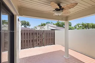 6473 NW 170th Ln, Hialeah, FL 33015 - Photo 19