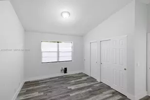 6473 NW 170th Ln, Hialeah, FL 33015 - Photo 13