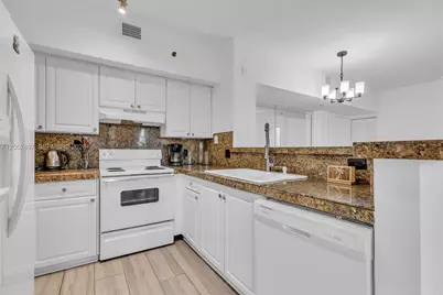19501 E Country Club Dr #9101, Aventura, FL 33180 - Photo 7