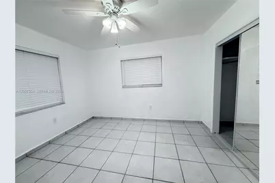 1860 SW 22nd St #4, Miami, FL 33145 - Photo 3