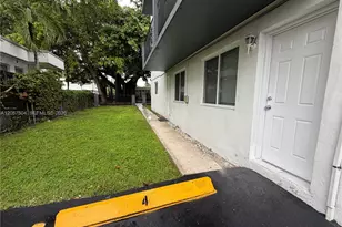 1860 SW 22nd St, Miami, FL 33145 - Photo 11