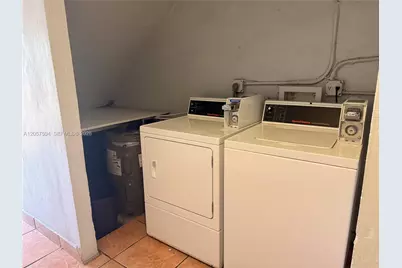 1860 SW 22nd St #4, Miami, FL 33145 - Photo 7