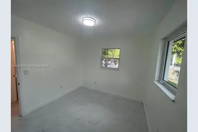 7800 N Miami Ave, Miami, FL 33150 - Photo 13
