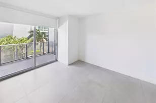 488 NE 18th St, Miami, FL 33132 - Photo 9
