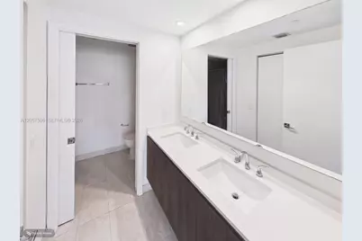 488 NE 18th St #203, Miami, FL 33132 - Photo 11