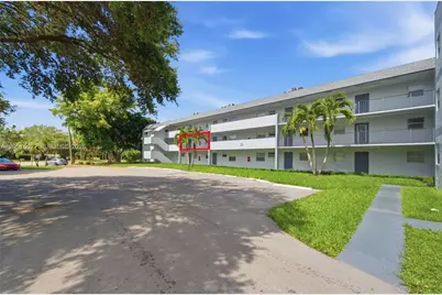 8421 Lagos De Campo Blvd #202T, Tamarac, FL 33321 - Photo 35