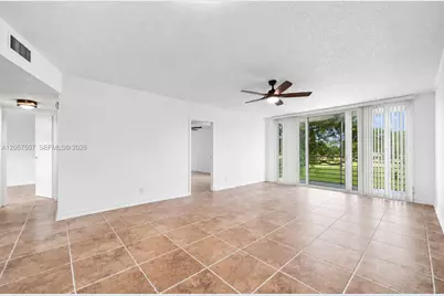 8421 Lagos De Campo Blvd #202T, Tamarac, FL 33321 - Photo 9