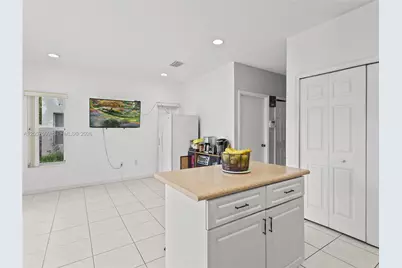 1651 SE 31st Ct, Homestead, FL 33035 - Photo 11