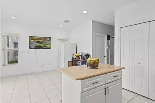 1651 SE 31st Ct, Homestead, FL 33035 - Photo 11