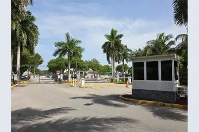 1651 SE 31st Ct, Homestead, FL 33035 - Photo 39
