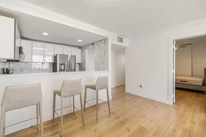 401 Ocean Dr #602, Miami Beach, FL 33139 - Photo 7