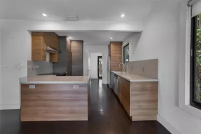7020 NE 5th Ave, Miami, FL 33138 - Photo 17