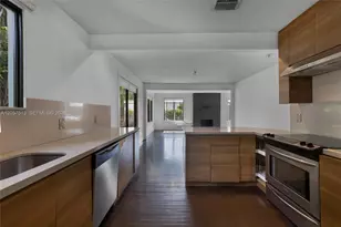 7020 NE 5th Ave, Miami, FL 33138 - Photo 19