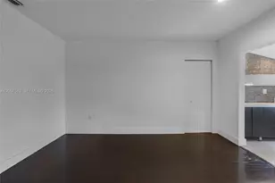 7020 NE 5th Ave, Miami, FL 33138 - Photo 25