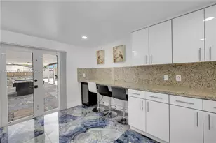 10350 SW 48th St, Miami, FL 33165 - Photo 17