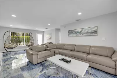10350 SW 48th St #1, Miami, FL 33165 - Photo 5