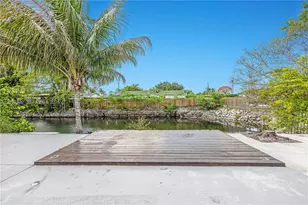 10350 SW 48th St, Miami, FL 33165 - Photo 23
