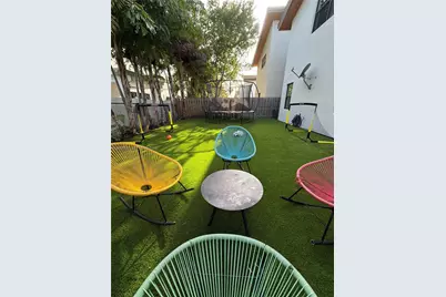 10218 NW 76th Ter, Doral, FL 33178 - Photo 29